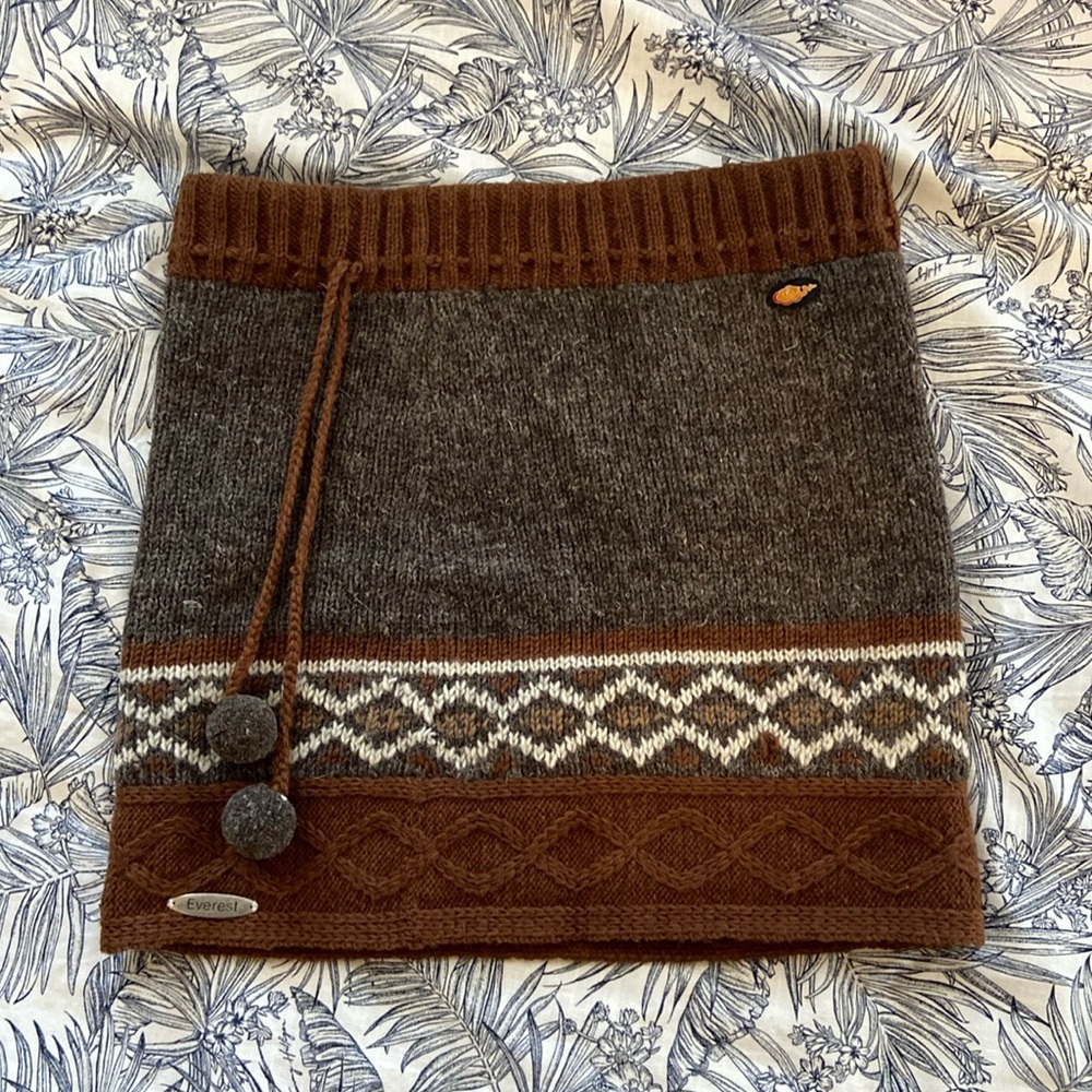 Brown Everest Designs Knitted Gemstone Skirt